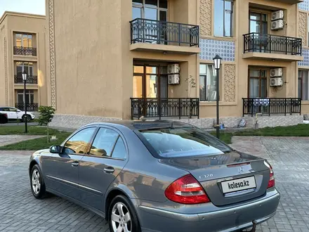 Mercedes-Benz E 320 2002 года за 7 200 000 тг. в Туркестан – фото 7