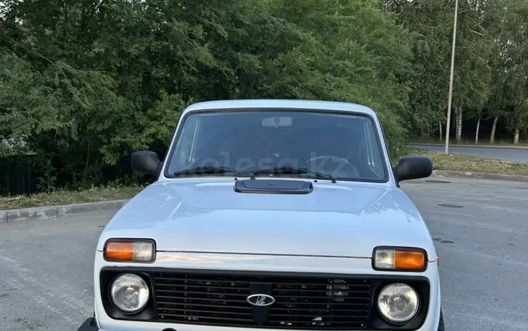 ВАЗ (Lada) Lada 2121 2013 годаүшін3 500 000 тг. в Усть-Каменогорск
