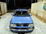 Volkswagen Golf 1993 года за 900 000 тг. в Астана