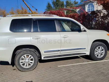 Toyota Land Cruiser 2013 года за 22 500 000 тг. в Актобе – фото 2