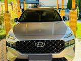 Hyundai Santa Fe 2023 годаүшін22 000 000 тг. в Шымкент