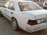 Mercedes-Benz E 200 1985 года за 300 000 тг. в Алматы – фото 3