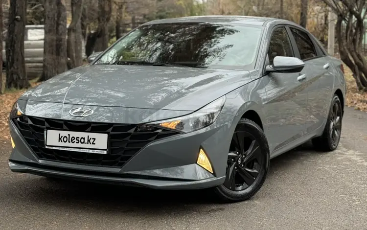 Hyundai Elantra 2021 годаfor9 200 000 тг. в Алматы