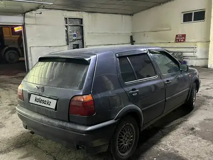 Volkswagen Golf 1994 года за 1 000 000 тг. в Алматы – фото 3