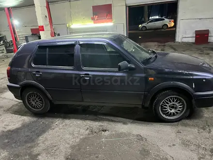 Volkswagen Golf 1994 года за 1 000 000 тг. в Алматы – фото 4