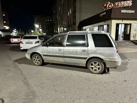 Mitsubishi Space Wagon 1993 года за 1 350 000 тг. в Павлодар