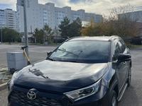 Toyota RAV4 2021 годаfor15 000 000 тг. в Астана