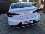 Hyundai Elantra 2020 годаүшін7 100 000 тг. в Уральск – фото 4