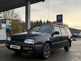 Volkswagen Golf 1994 годаүшін1 500 000 тг. в Усть-Каменогорск