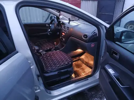 Ford Focus 2008 года за 2 900 000 тг. в Уральск – фото 12