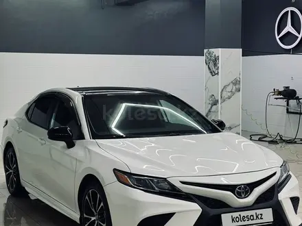 Toyota Camry 2018 года за 12 500 000 тг. в Алматы – фото 5