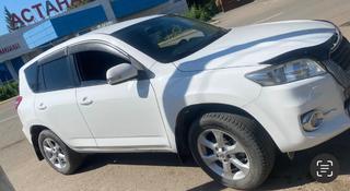 Toyota RAV4 2012 года за 8 400 000 тг. в Кокшетау