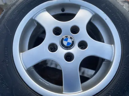 Оригинальные немецкие диски R15 с шинами липучками за 50 000 тг. в Астана – фото 9