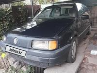 Volkswagen Passat 1992 годаfor1 000 000 тг. в Алматы