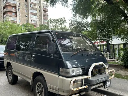 Mitsubishi Delica 1993 года за 1 700 000 тг. в Алматы