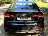 Hyundai Sonata 2016 годаүшін3 000 000 тг. в Уральск – фото 5