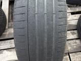 Pirelli P Zero 265/35ZR21 101Y за 15 000 тг. в Алматы
