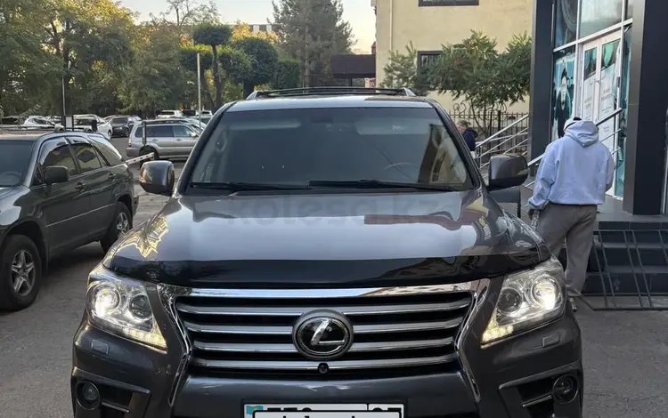 Lexus LX 570 2013 года за 22 500 000 тг. в Алматы