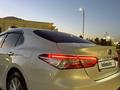 Toyota Camry 2018 года за 13 000 000 тг. в Туркестан – фото 9