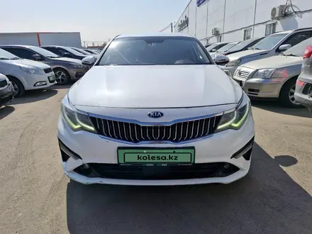 Kia K5 2019 года за 6 700 000 тг. в Алматы – фото 2