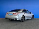 Toyota Camry 2019 года за 9 200 000 тг. в Шымкент – фото 3