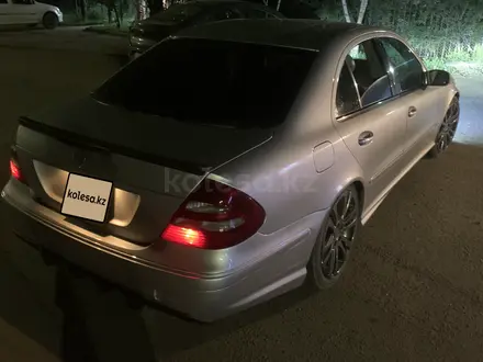 Mercedes-Benz E 320 2004 года за 5 400 000 тг. в Астана