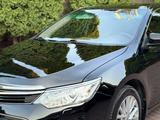 Toyota Camry 2014 годаүшін12 000 000 тг. в Актобе – фото 5