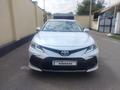 Toyota Camry 2022 годаfor15 500 000 тг. в Шымкент