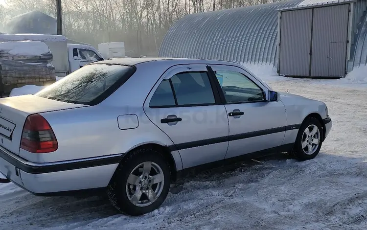 Mercedes-Benz C 200 1993 года за 1 800 000 тг. в Петропавловск