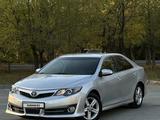 Toyota Camry 2014 годаүшін7 700 000 тг. в Актобе – фото 4