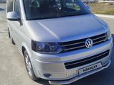 Volkswagen Multivan 2009 года за 9 000 000 тг. в Шымкент