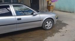 Opel Vectra 1998 года за 1 500 000 тг. в Жанатас – фото 2