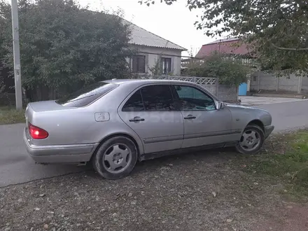 Mercedes-Benz E 280 1997 года за 3 500 000 тг. в Тараз – фото 8