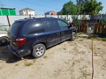 Dodge Caravan 2002 года за 1 300 000 тг. в Атырау – фото 3