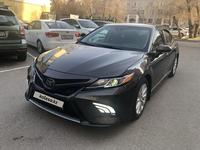 Toyota Camry 2018 года за 11 600 000 тг. в Алматы