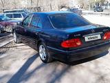 Mercedes-Benz E 240 1998 годаүшін2 600 000 тг. в Павлодар – фото 2