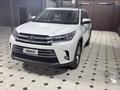 Toyota Highlander 2018 года за 17 000 000 тг. в Шымкент – фото 4