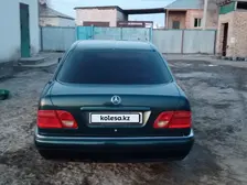 Mercedes-Benz E-Class, 1998