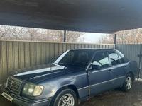 Mercedes-Benz E 220 1993 годаүшін999 999 тг. в Жезказган