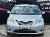 Toyota Sienna 2015 годаүшін11 700 000 тг. в Актобе – фото 2