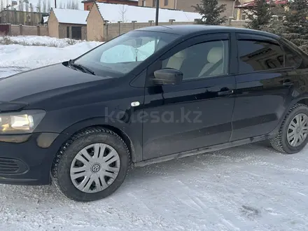 Volkswagen Polo 2014 года за 4 500 000 тг. в Караганда – фото 2