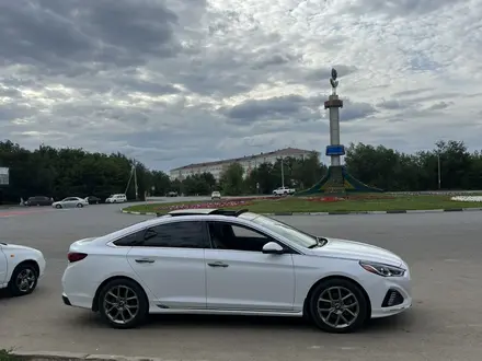 Hyundai Sonata 2019 года за 7 600 000 тг. в Уральск – фото 4