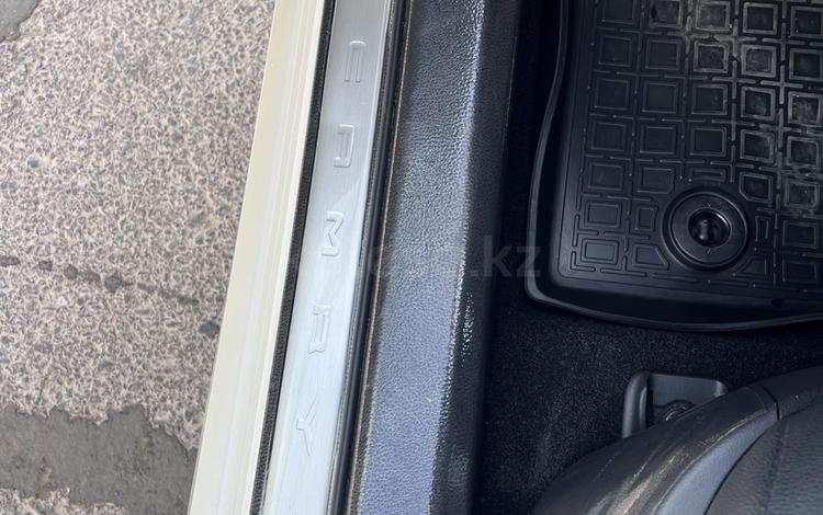 Toyota Camry — миниатюра 2