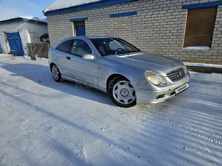 Mercedes-Benz C 43 AMG 2001 года за 3 500 000 тг. в Актобе – фото 3