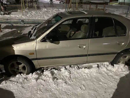 Nissan Primera 1993 года за 500 000 тг. в Усть-Каменогорск – фото 2