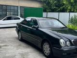 Mercedes-Benz E 280 1999 годаүшін4 600 000 тг. в Алматы – фото 2