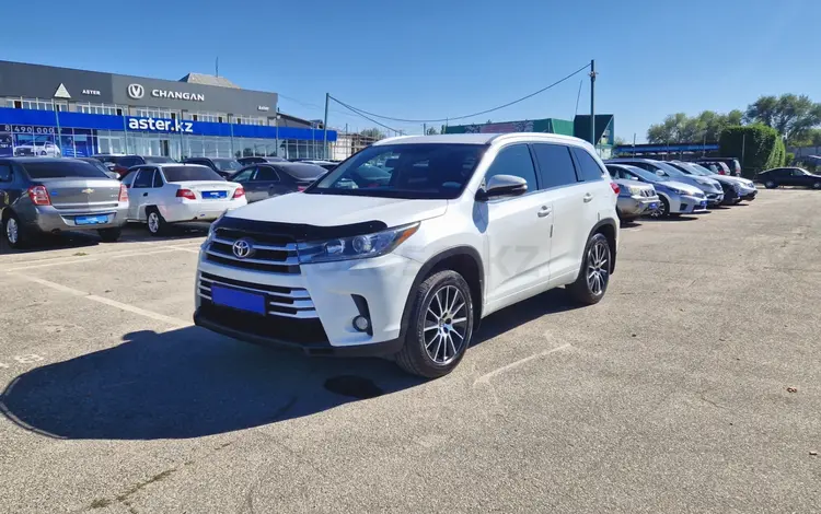 Toyota Highlander 2017 года за 13 800 000 тг. в Талдыкорган