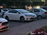 Toyota Avensis 2013 годаfor7 600 000 тг. в Атырау