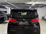 Toyota Alphard 2025 года за 53 000 000 тг. в Астана – фото 5