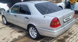 Mercedes-Benz C 180 1994 года за 1 400 000 тг. в Шымкент